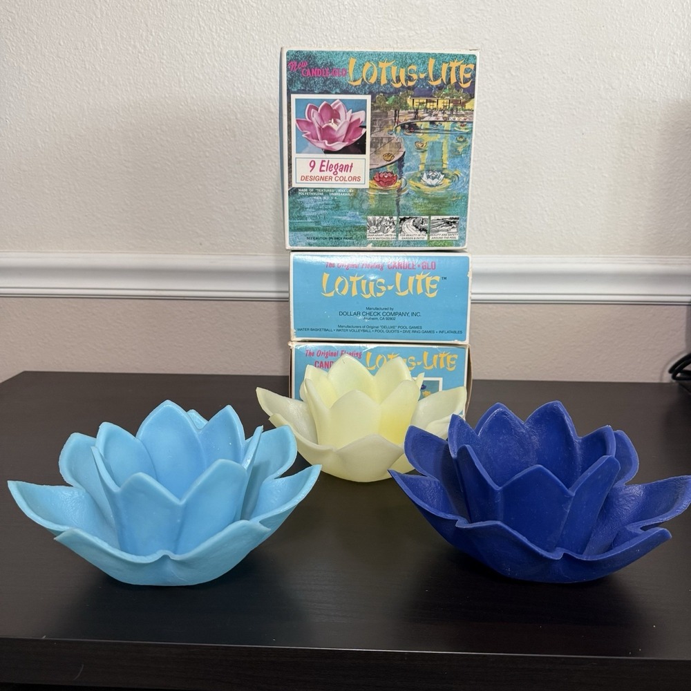 Vintage Lotus Lite Floating Pool Candle Holder Set of 3 Blue Candle-Glo Made USA